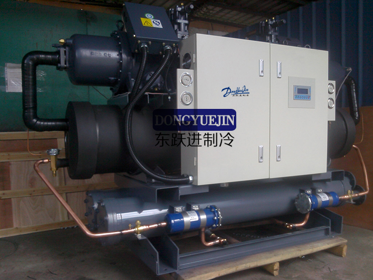 水冷螺桿冷凍機組 水冷螺桿冷凍機組